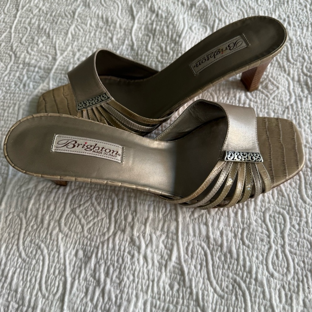 Brighton Timmi Tan Leather Sand Heels size 9